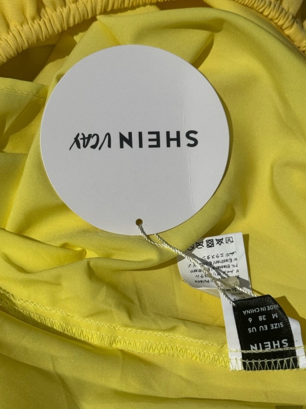 SHEIN Yellow Halter Ruffle Romper | NWT | Size Medium Summer Cottagecore Boho - Picture 3 of 6